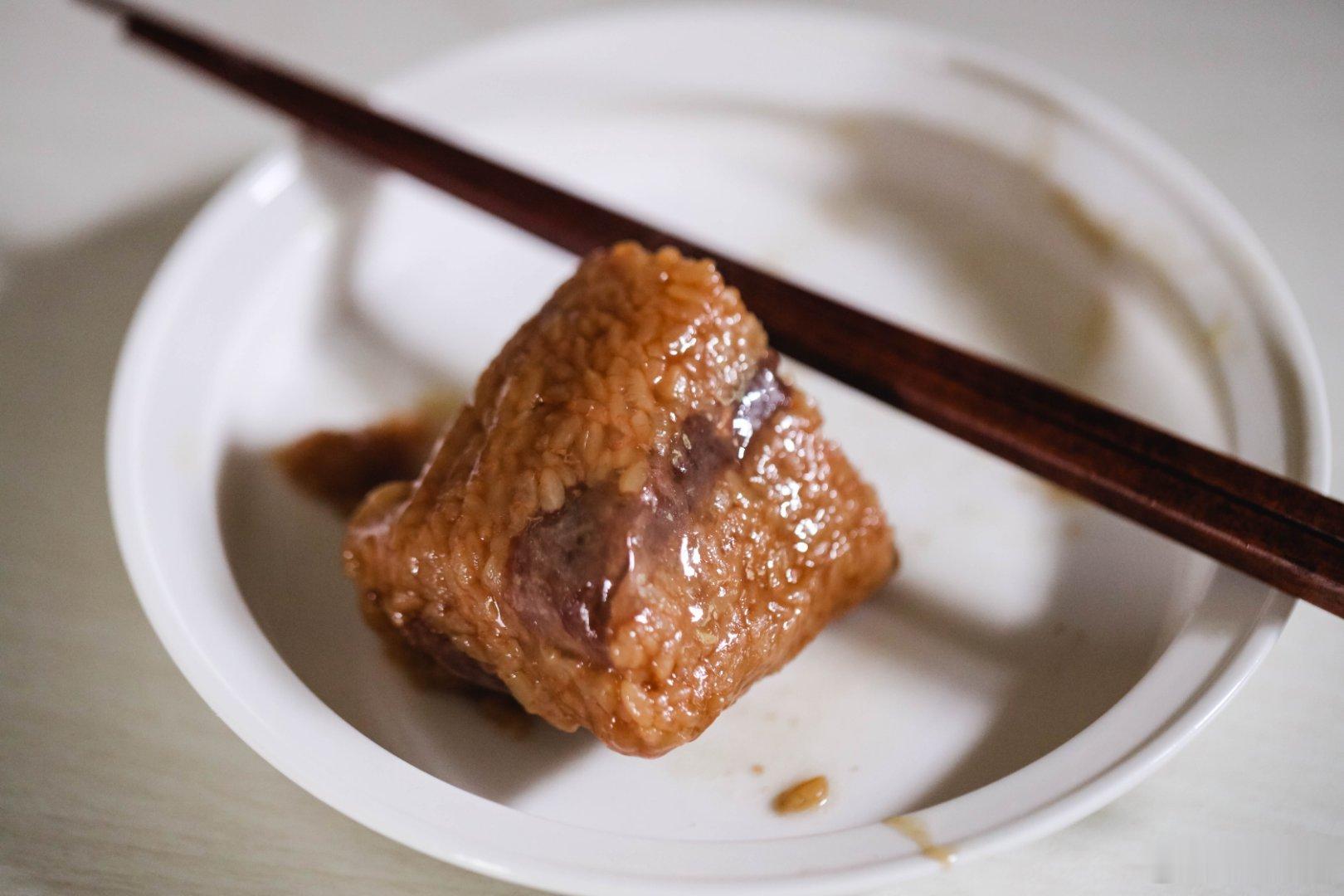 端午节的大肉粽；最近的普洱甜笋好吃的过分，炖了个鸡汤，炒了火腿，无草酸，真是比春