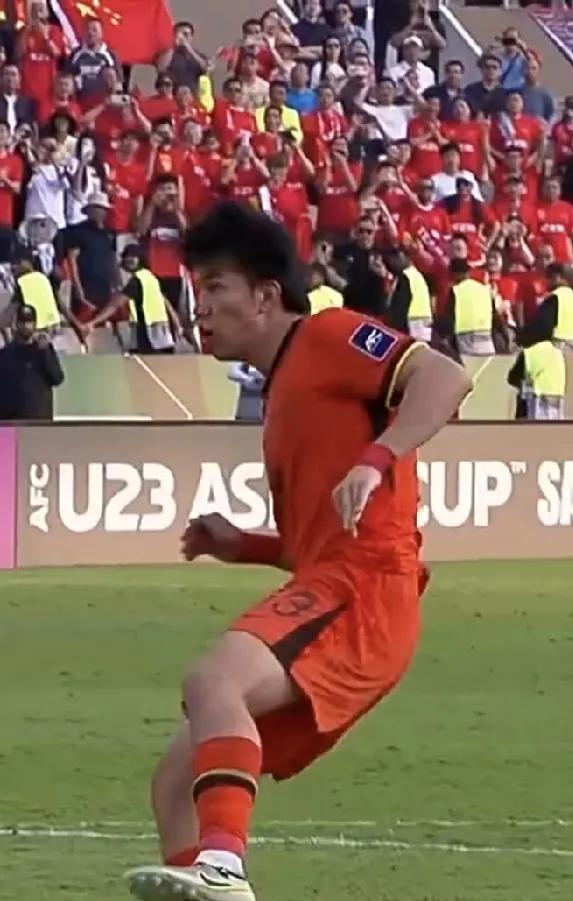 中国U23足球队点球大战4-2击败乌兹别克斯坦U23足球队。
亚洲杯1/4决赛，