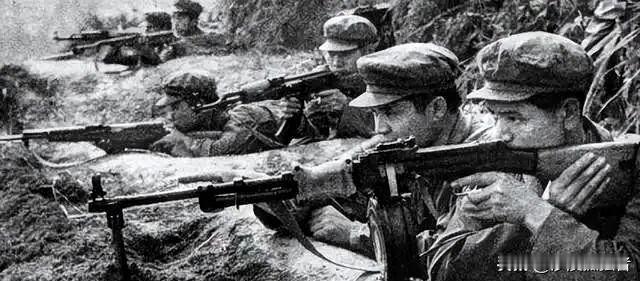 1979年那场战争，真正让苏联胆寒的不是南线56万大军，而是北方200万人的