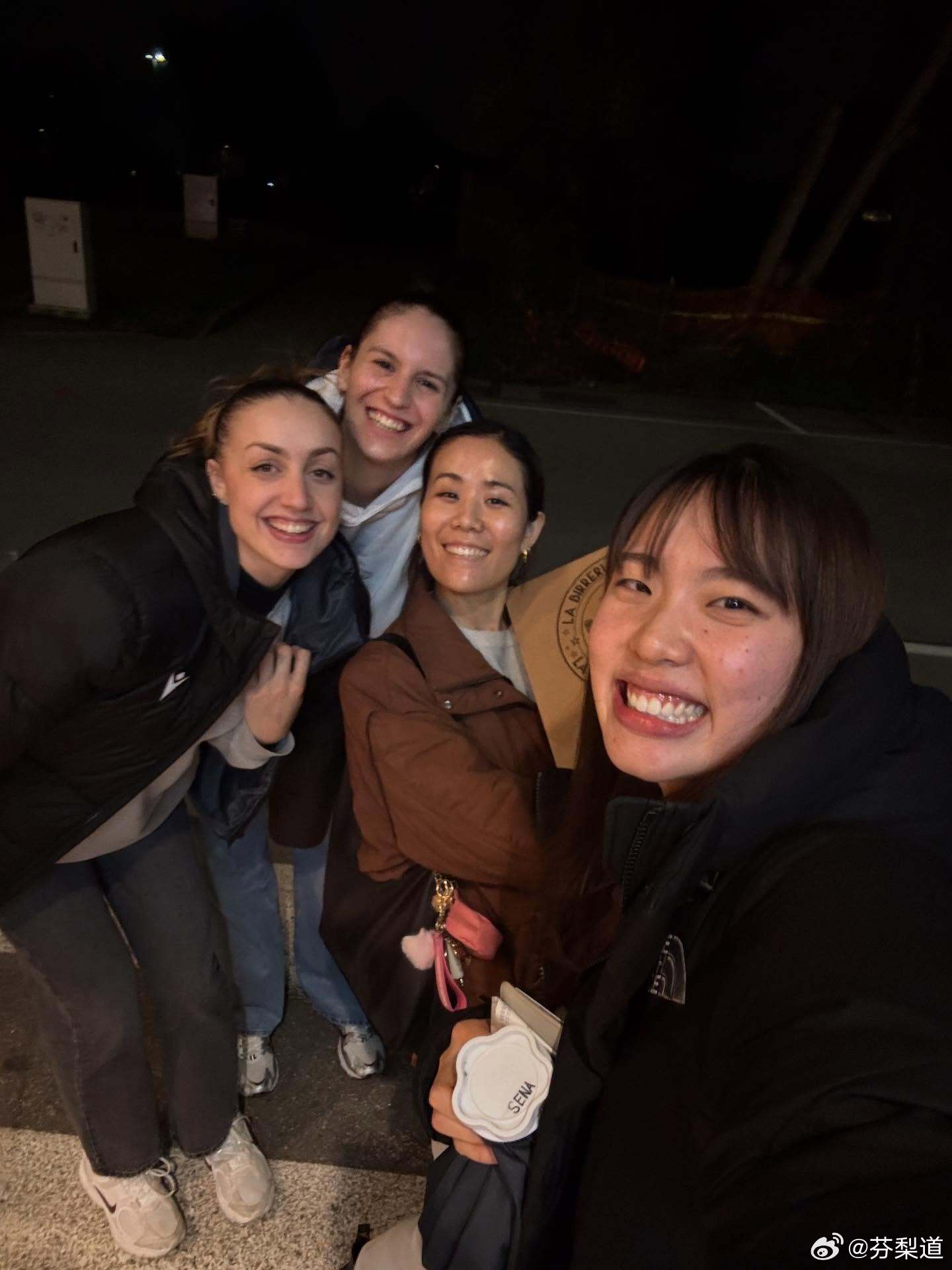 国际排坛动态日本女排关菜菜巳、石川妹等 