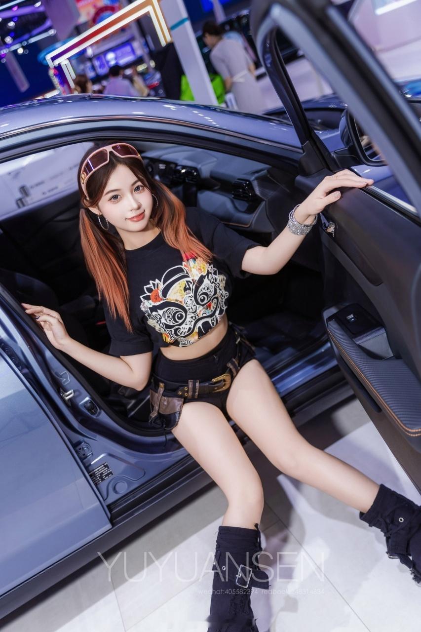 广州约拍宅男女神 2025广州车展模特：旗旗子  美女如云车模抄送  人像写真