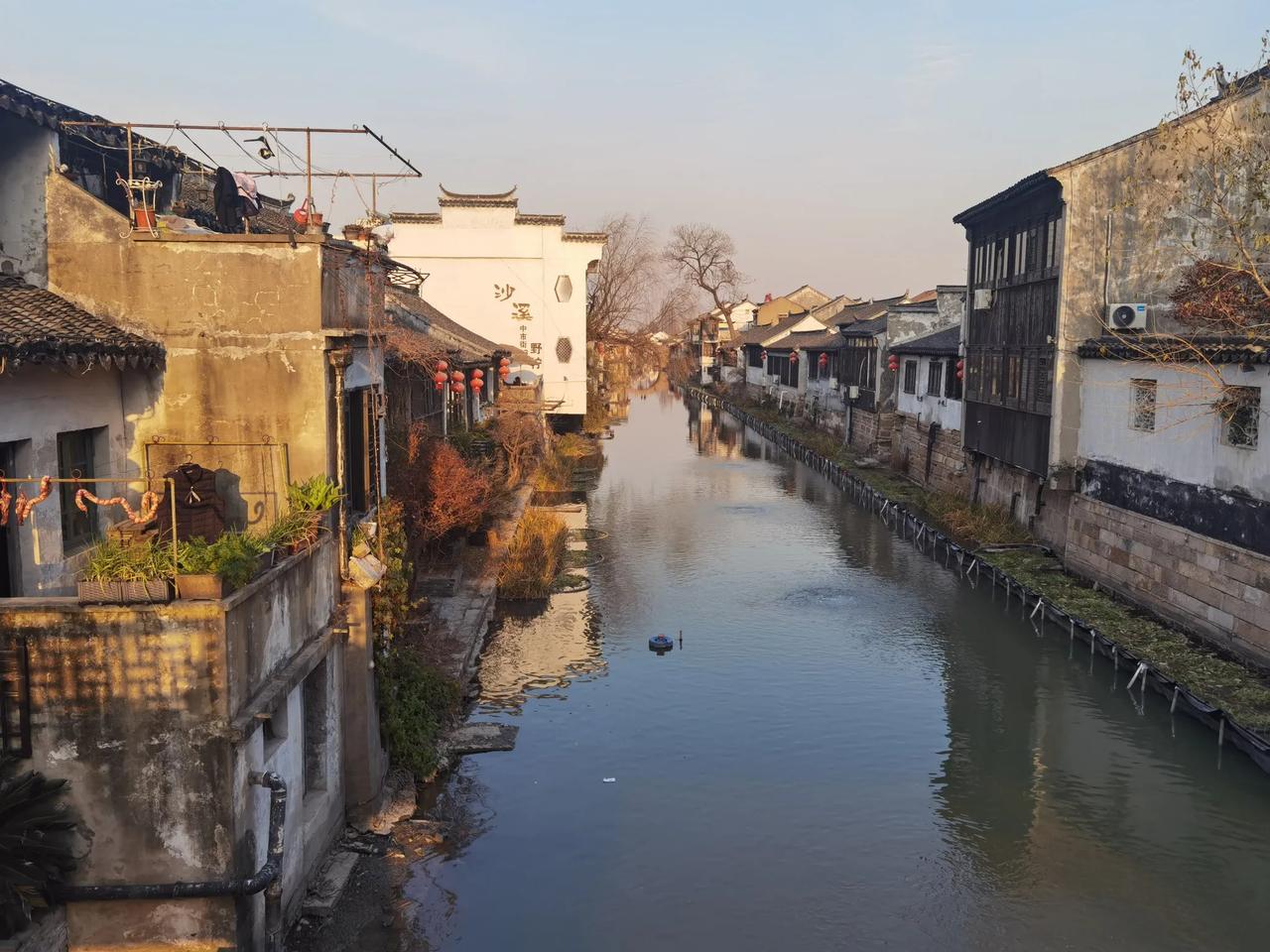 太仓沙溪古镇，真是个宝藏之地！
这里古韵犹存，早在宋、元年间就集市成镇。明清时，