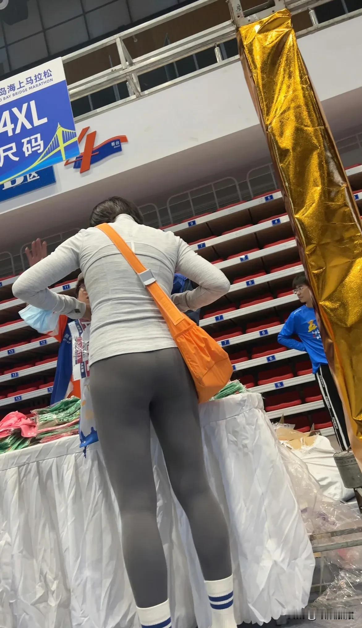 不一样的角度不一样的感触。
好身材都是练出来的[比心]