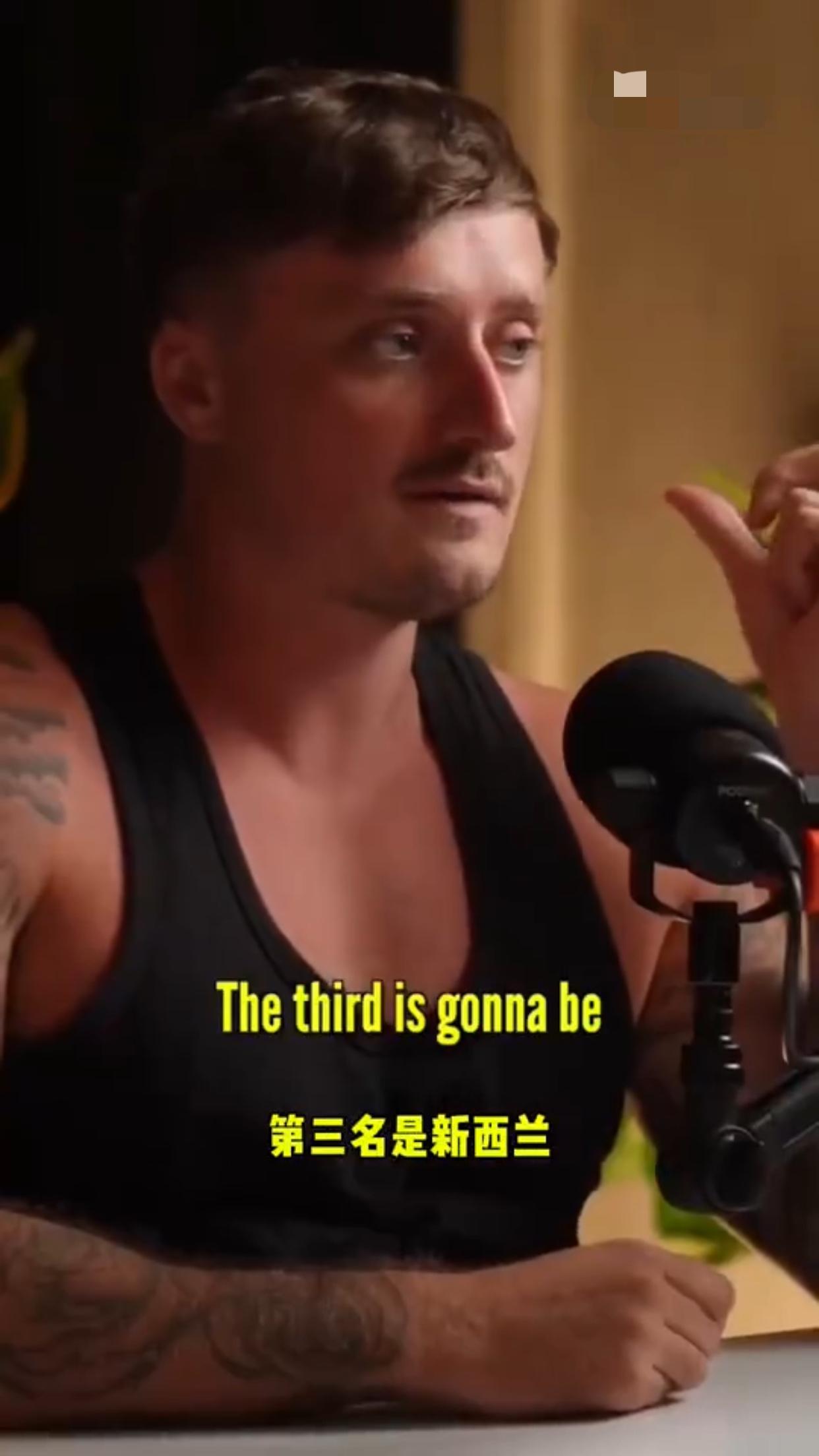 外国旅行博主点评他自己去过的最干净的国家：印度第一，新加坡第二，新西兰第三。
