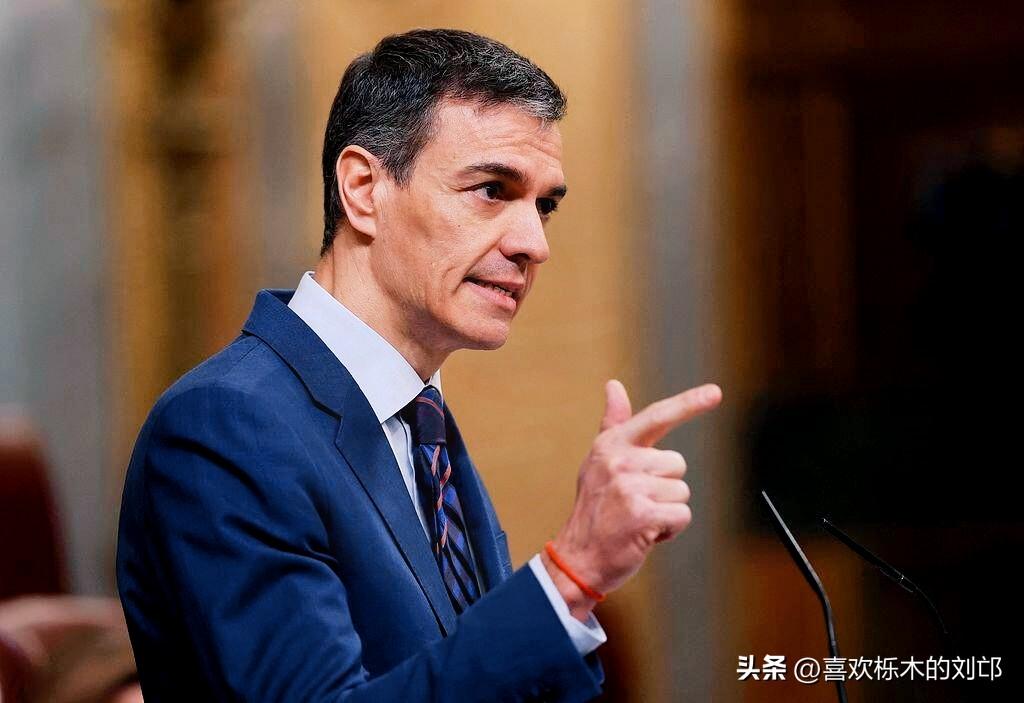 炸锅！
西班牙封领空只是开始，美国霸权遭遇“组团拆台”，北约大厦将倾？
 
千万