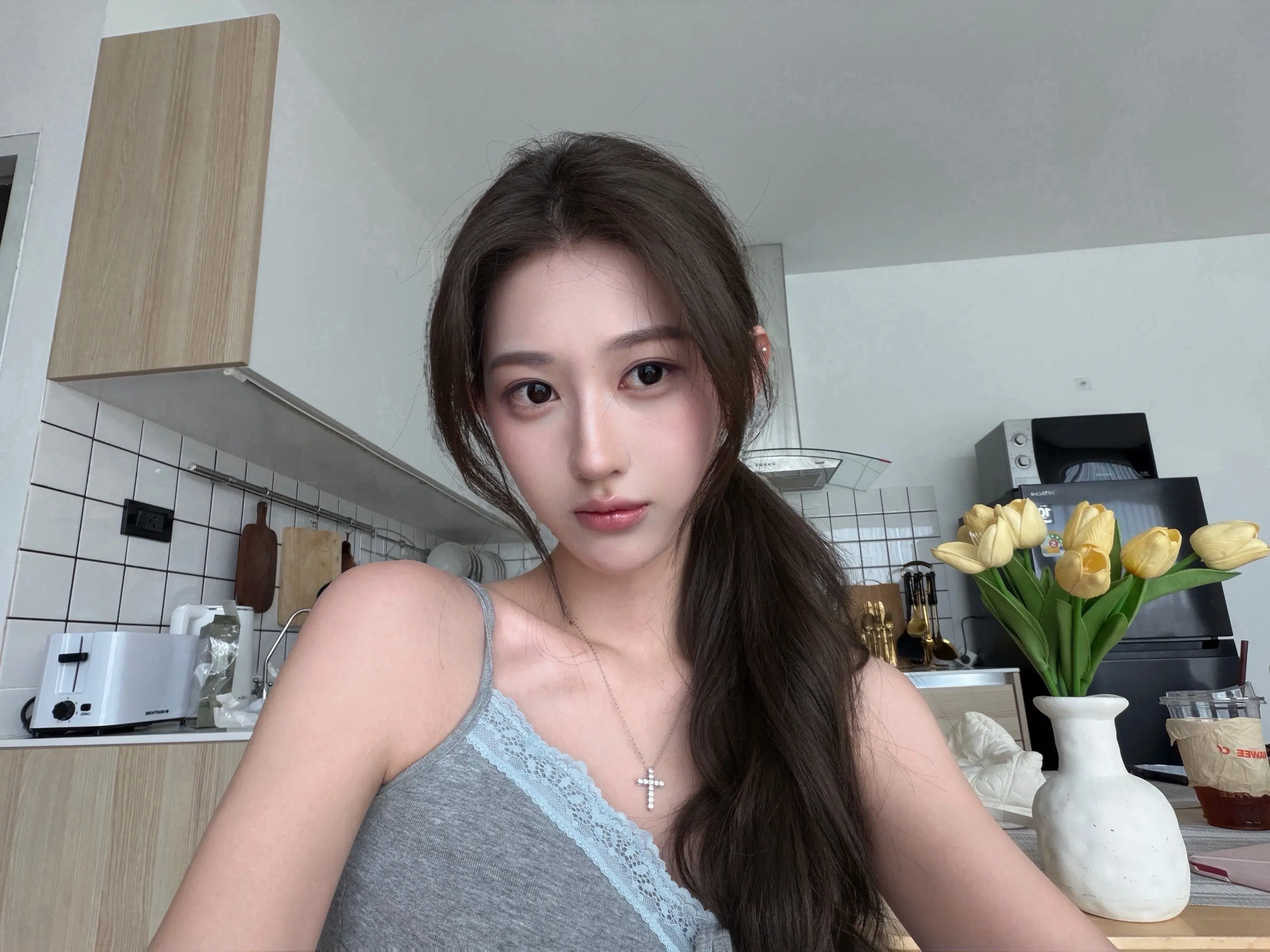 度假中。