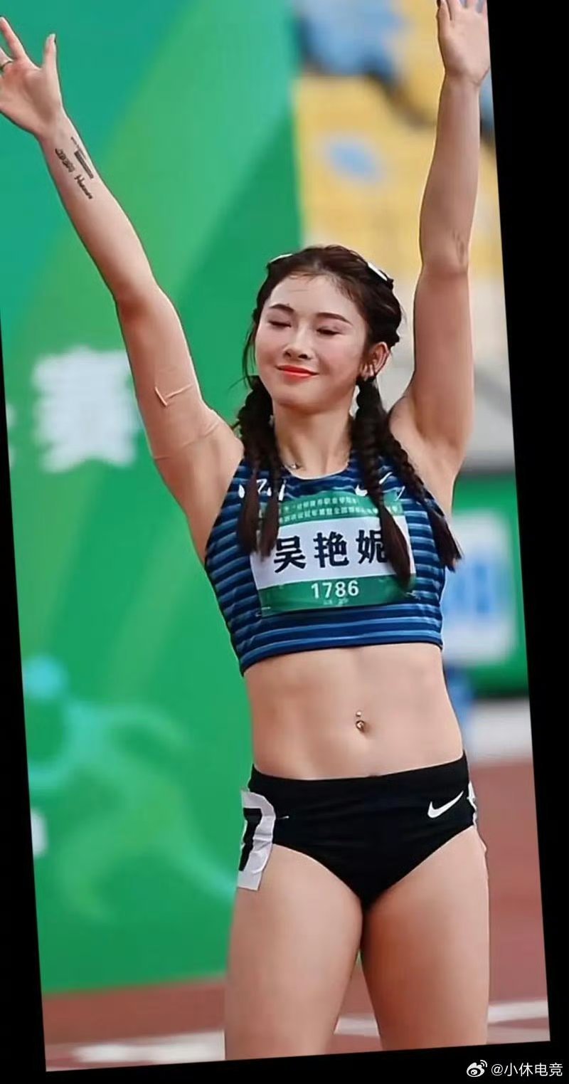 吴艳妮睡过头素颜去比赛吴艳妮还是很厉害的 