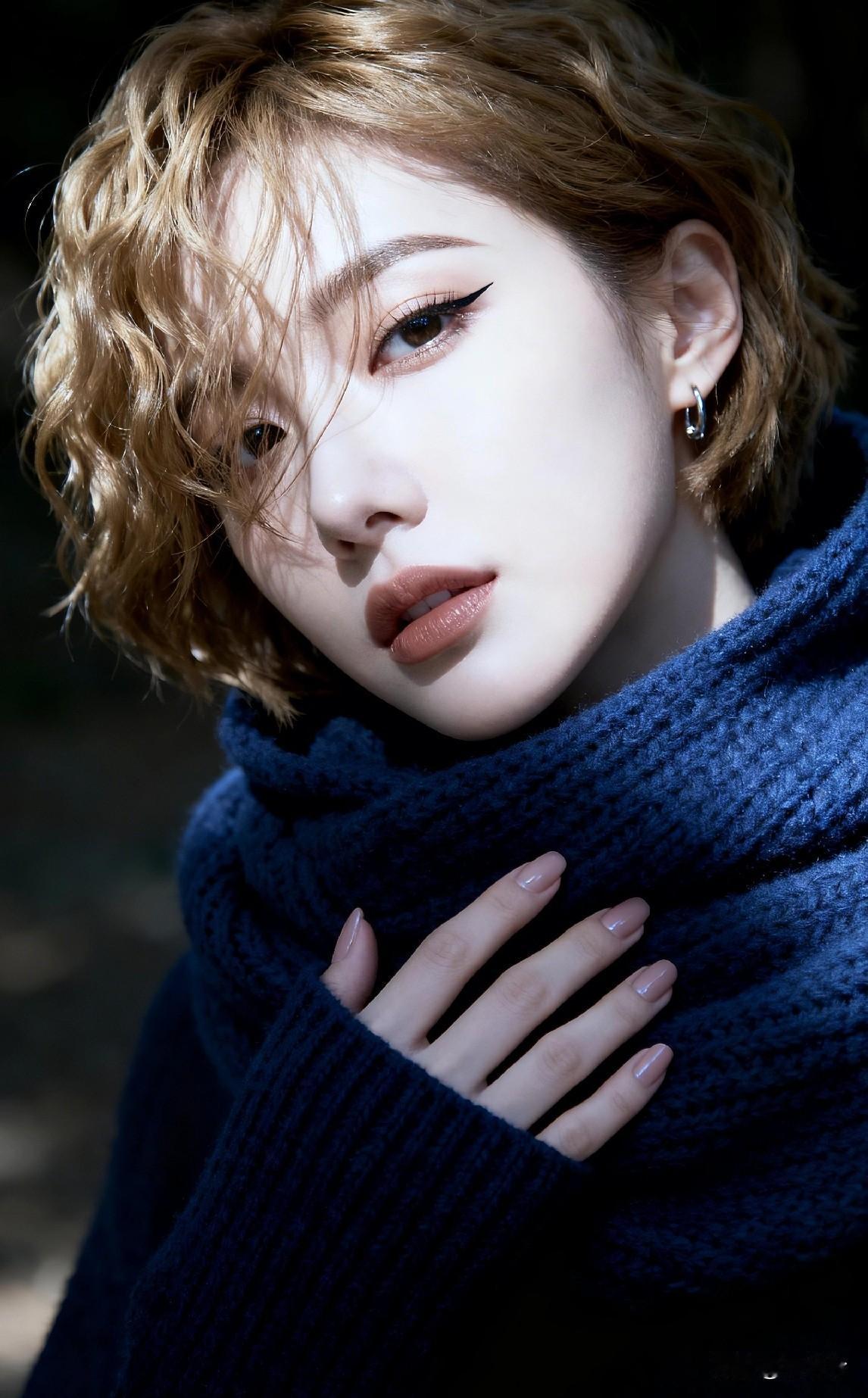 少想点，少贪点，少烦点。
 
人这辈子，啥都带不走，只有做过的事跟着自己。
 