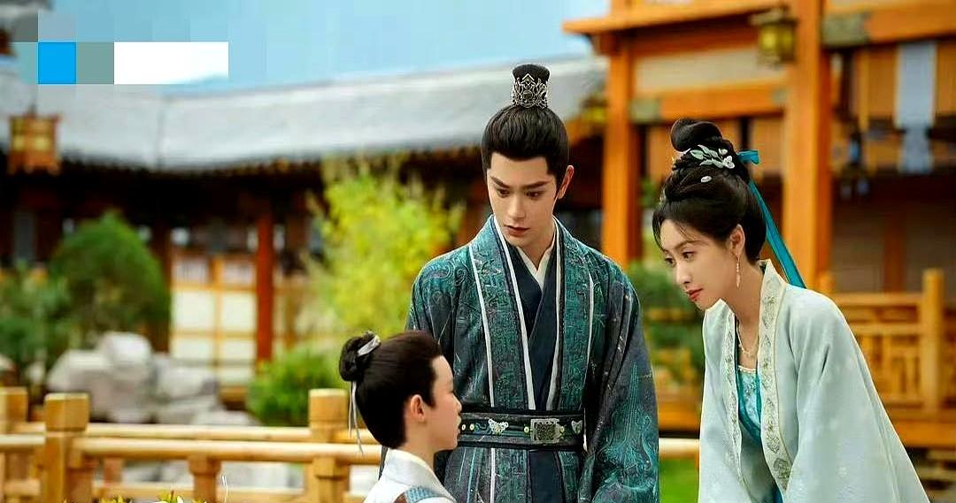 腾讯S+古装剧《山河枕》集均连1000万都没，这S+真是白标了。别光怪宋茜丁禹兮