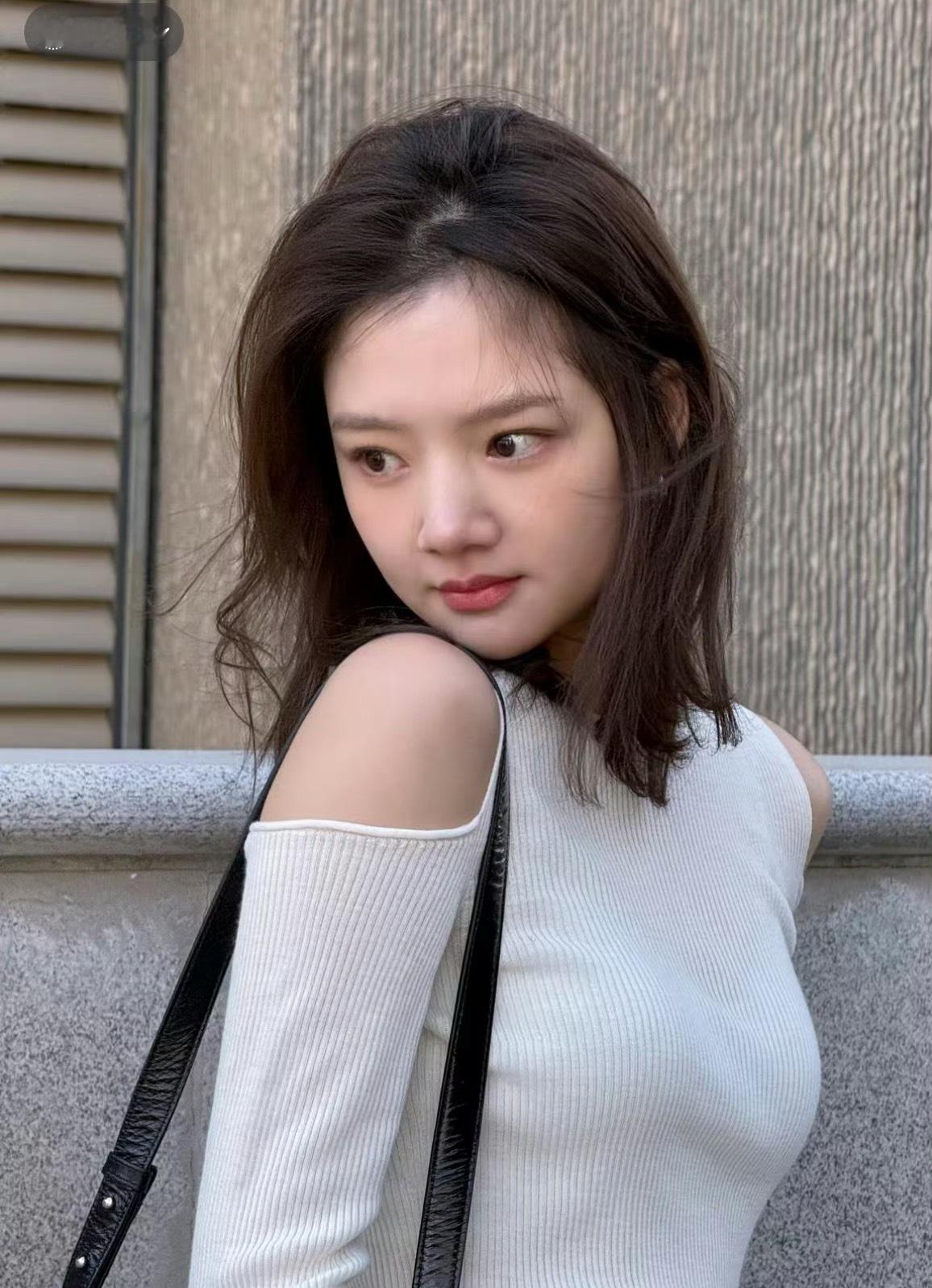 不敢信这是任敏生图，感受到了女明星对美的执着 ​​​