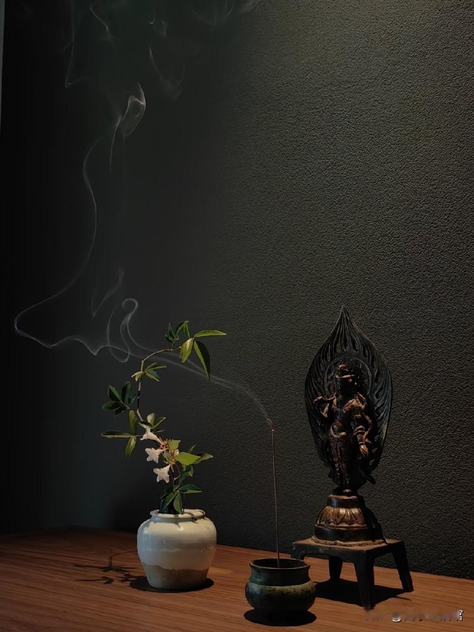 家里有没有福气，看家里老人的身子就知道！
 
人活大半辈子，谁不盼着家宅安稳，儿