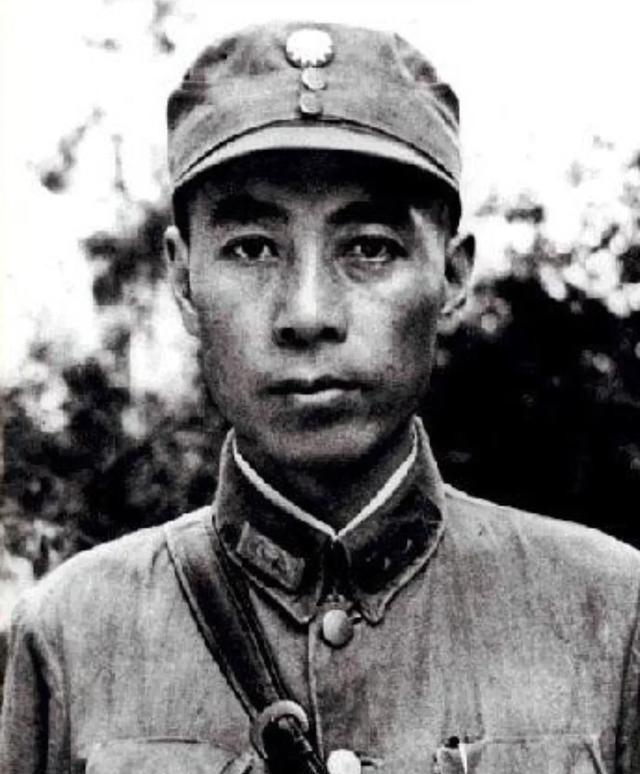 1930年10月，周恩来自己亲自编制成功我党第一本密码。他用自己的代名“伍豪”为