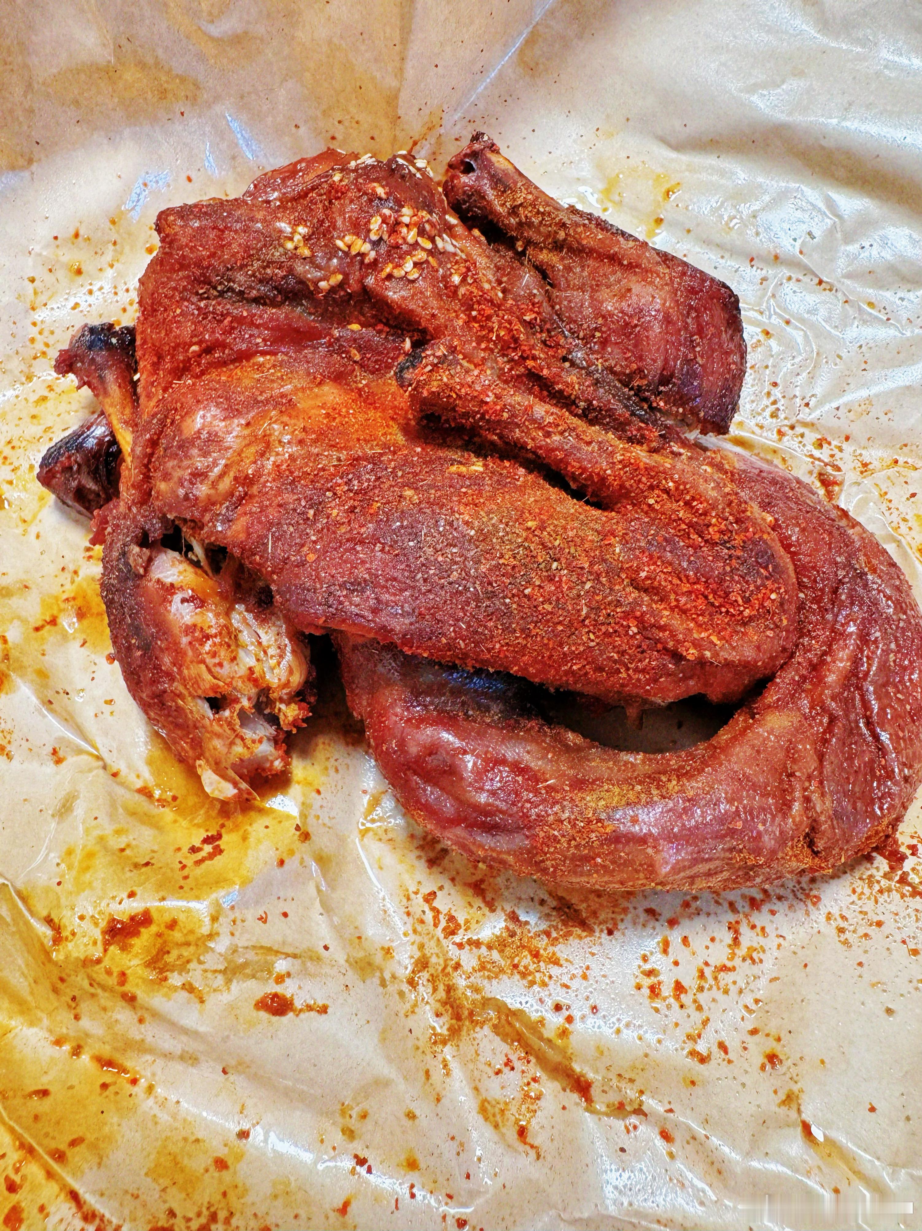 我的手撕烤鸭到了！还送了20张手抓饼我咋吃的完本来想吃窑鸡的健身！就选了这个非油
