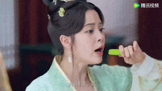 #欧阳娜娜首演搞笑女#嘿，欧阳娜娜古装喜剧来啦！想看娜娜演的搞笑女吗？#欧阳娜娜