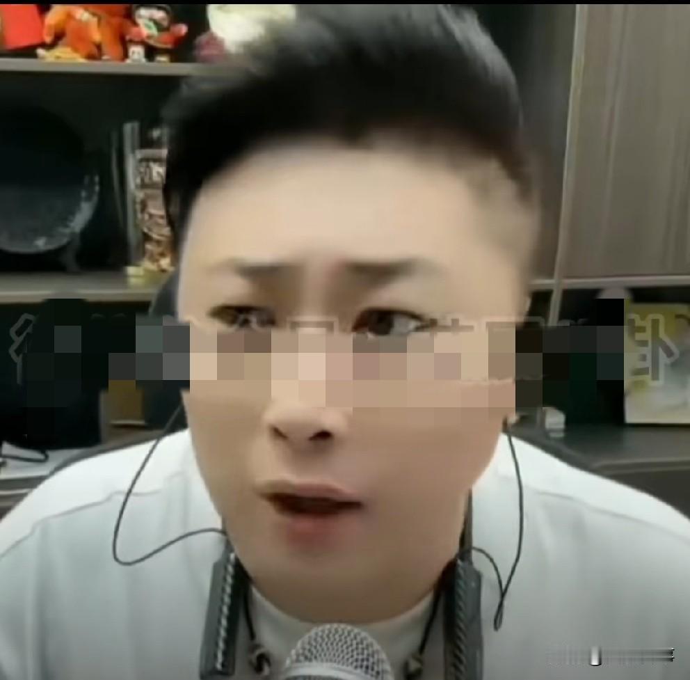 “驴、仙、丈”三家粉丝属性大同小异，寂寞对驴家舞台前景不抱有特别期待。

   