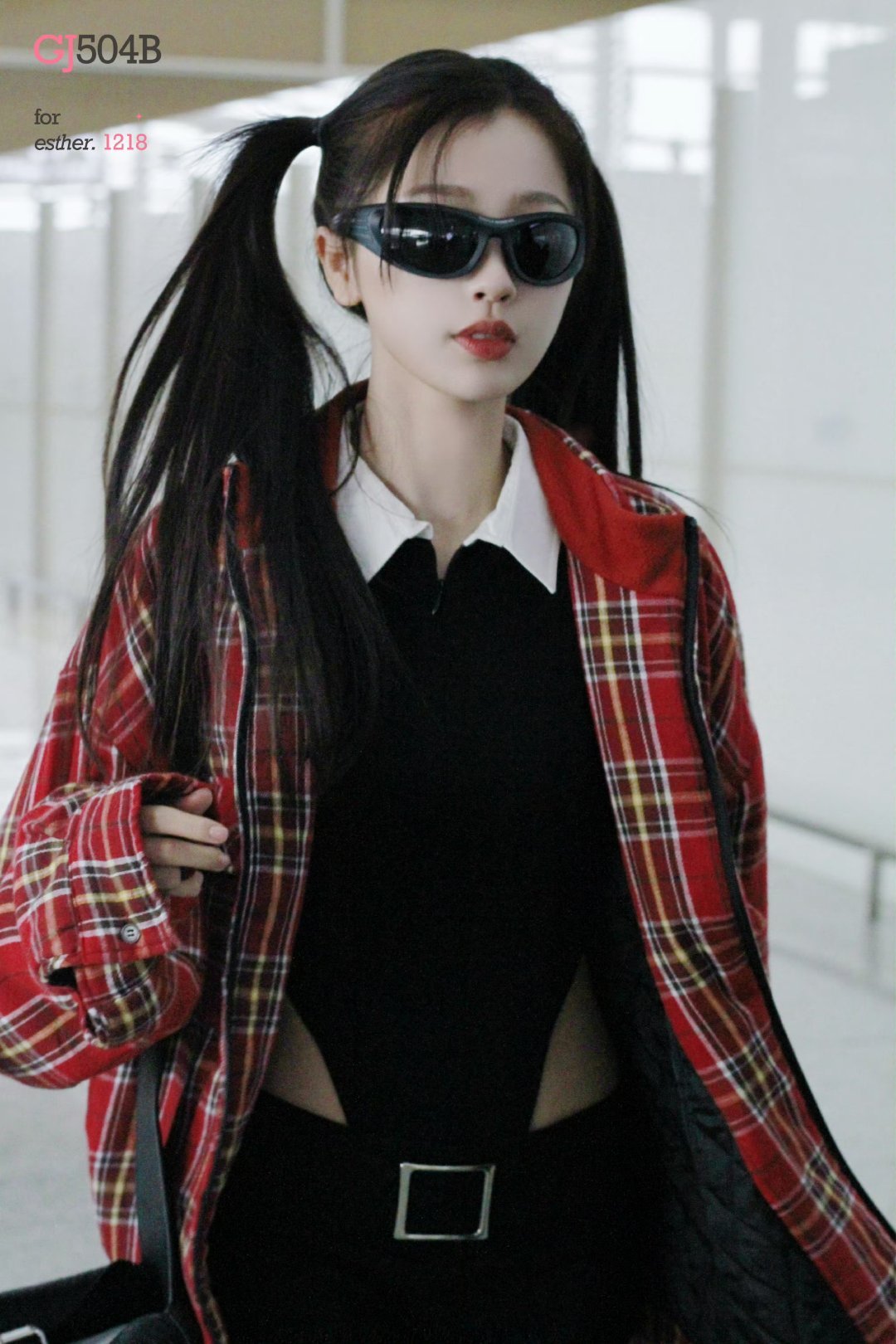 云初令 双高马尾加墨镜🕶️鬼马少女的云初