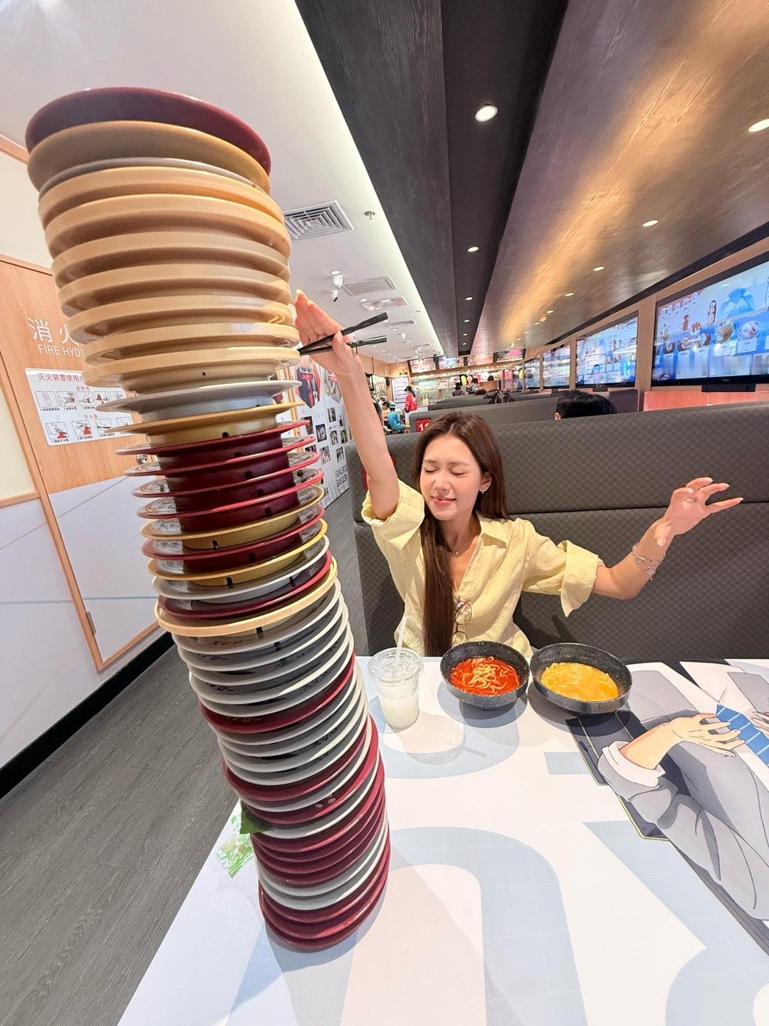 大·满足🍣 ​​​