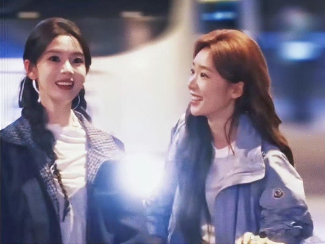 张月陈瑶故事线乘风2026陈瑶奔向张月的那一刻，真的看哭了，女生之间的温柔太有力