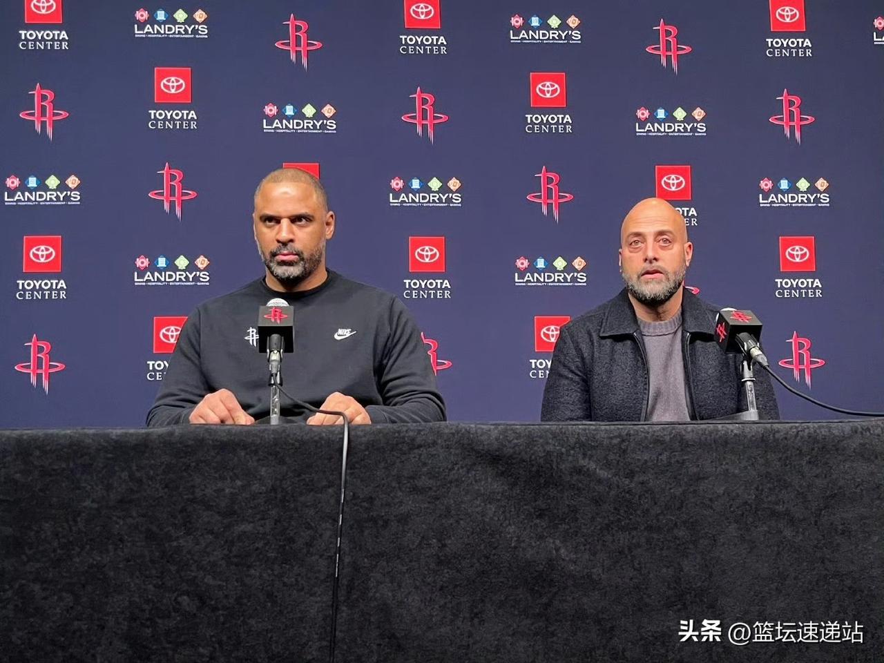 斯通：火箭不需要交易！
火箭和马刺成为了今年西部唯二的没有进行任何交易的球队，马