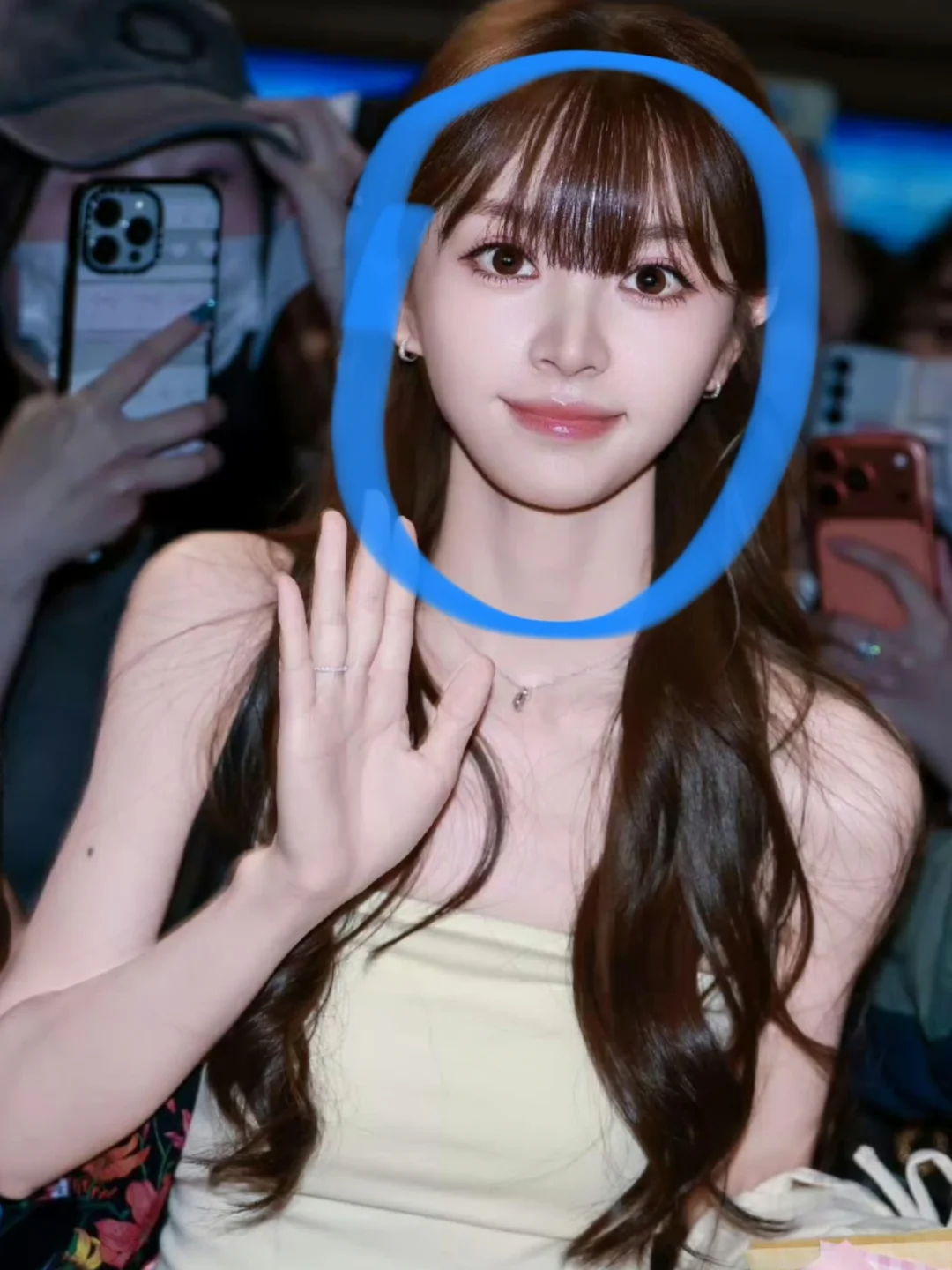 天呐！机场随拍像极了女团门面？