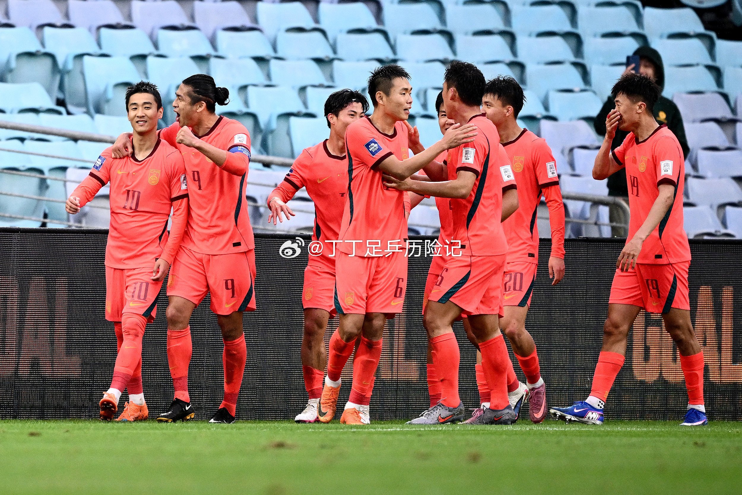 韦世豪破门国足领先库拉索国足 时隔2年，韦世豪再次为国足取得进球，国家队进球数达