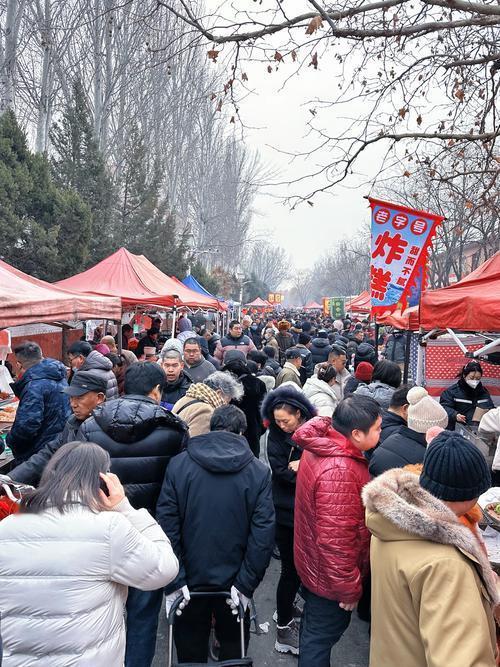 镜头记录下的人间烟火气，最能抚慰凡人心。人间烟火气，指的是生活中那些平凡而真实的