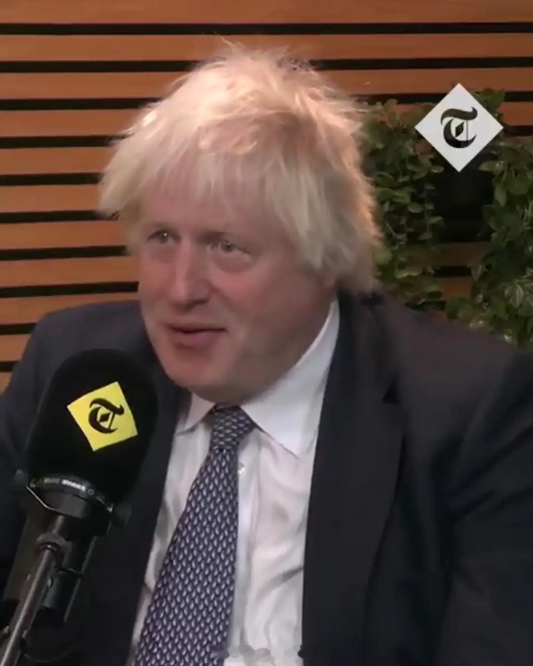 英国前首相鲍里斯·约翰逊今天（北京时间12月20日）发文写道：“我担心普京会对欧