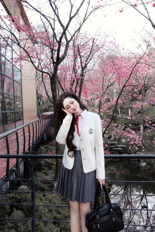 樱花开过几转🌸