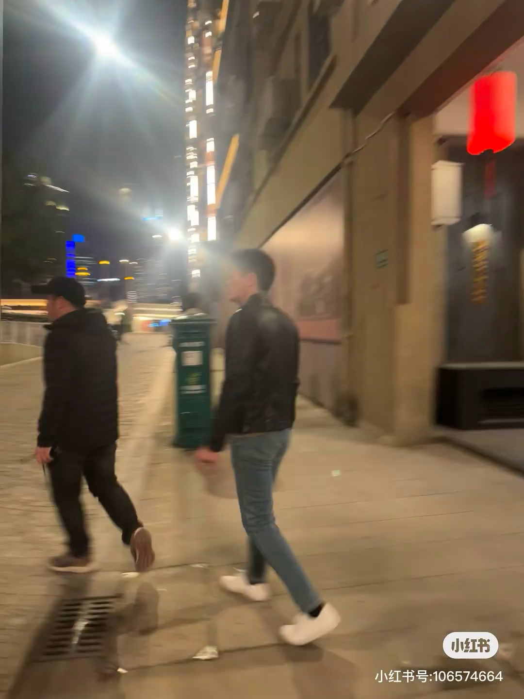 霍建华[超话]  [爱慕]来自霍迷的情书 hjh霍建华他为什么依然单身 十一月你