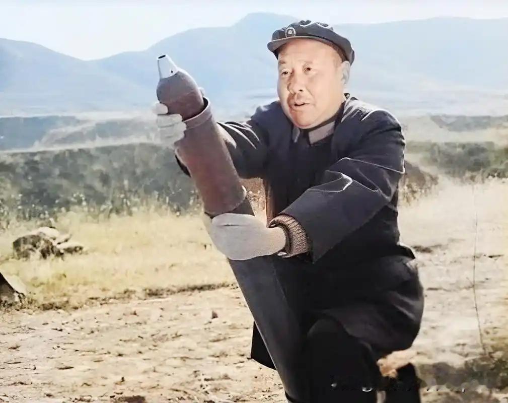 今年是红军长征胜利90周年，‌你知道当年是谁“三炮救长征”吗？
强渡大渡河被称为