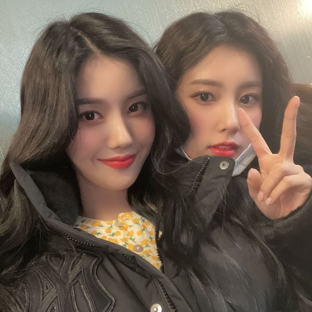 IZONE[超话]  姜权🖤权恩妃姜惠元 ​​​