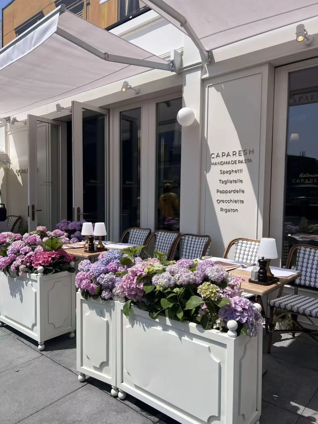 柏林这家餐厅太好拍了！📸