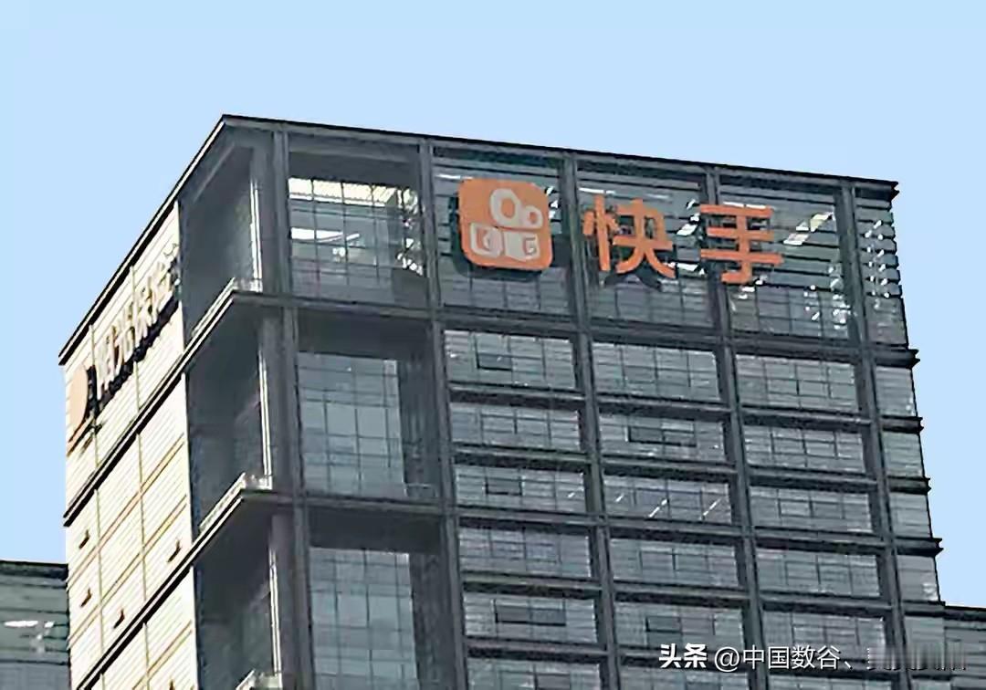 快手12月22日很精彩呀。

惊呆了小伙伴们，
情况是被黑色网站攻击了。
全网炸