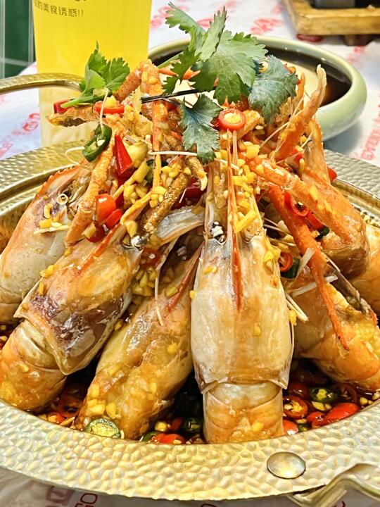 在广埠屯！！想吃宵夜直奔这一家….