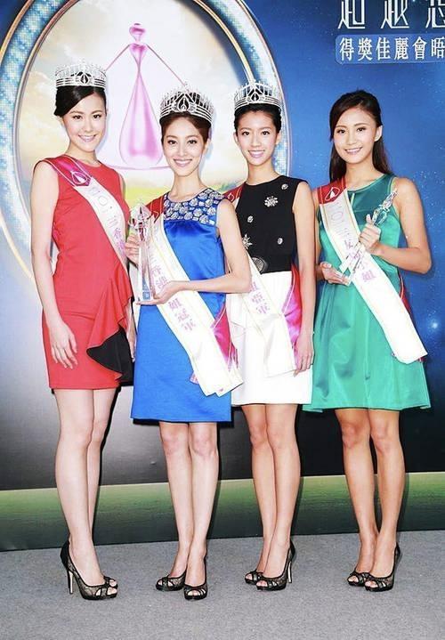 2013年9月1号，在西贡区将军澳电视城举行的香港小姐总决赛后获奖佳丽们合影留念