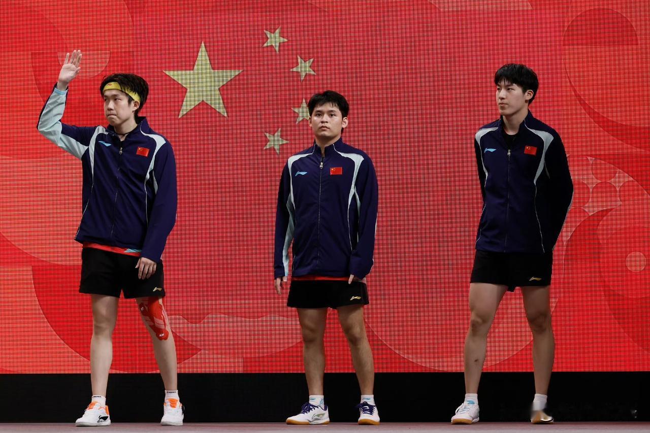 亚运会乒乓球男团决赛对阵公布——国乒男团 vs 日本男团。
五盘对阵如下：
第一