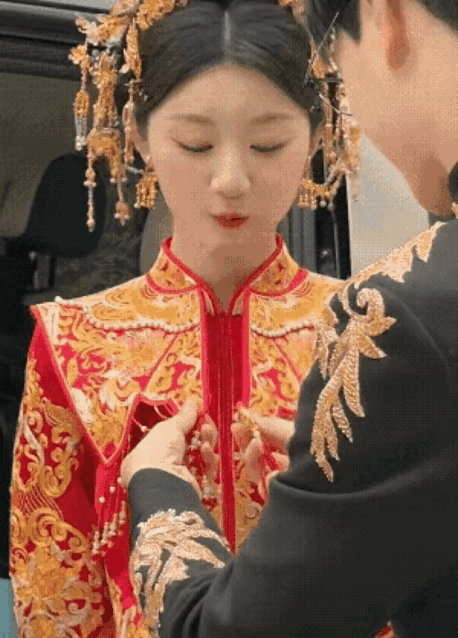 什么才是真正的最美新娘，这也许就是最好的答案吧？