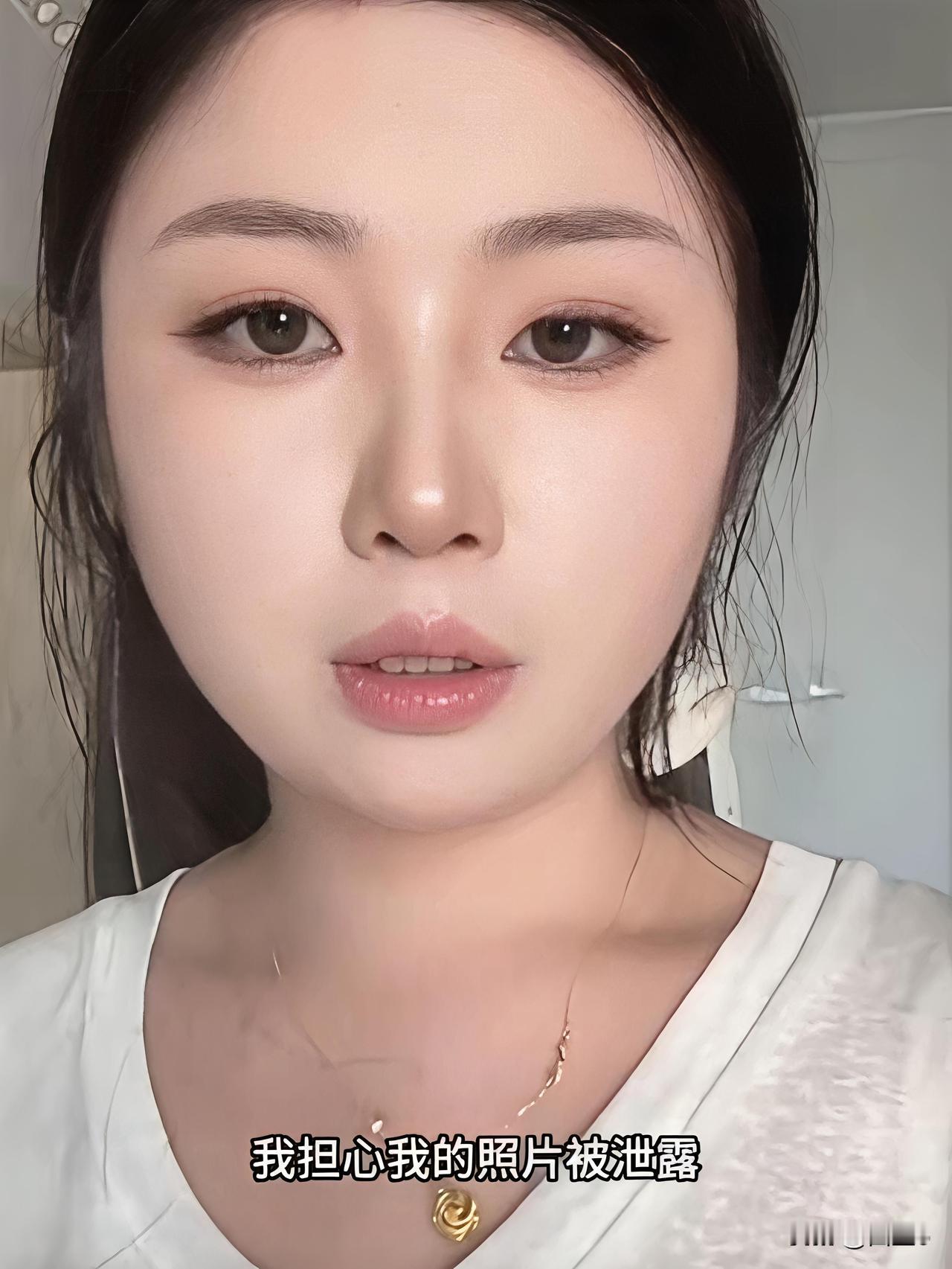 维修索要锁屏密码，店主私自导出40张私密照，女子果断起诉维权
 
修手机仅仅更换