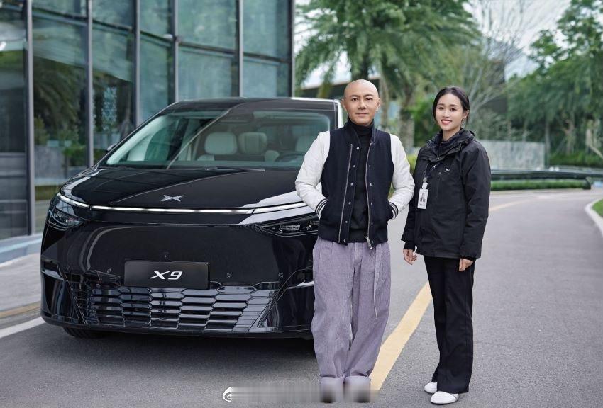 #张卫健沿海骑行##明星都在开什么车# 【59岁的张卫健为什么会选小鹏X9？】豪