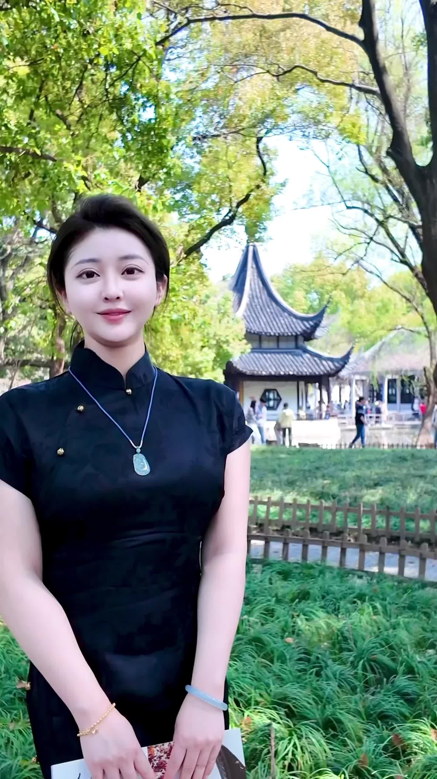 人生那么长 那些一城一池的得失 和我真正想去的远方比 实在算不了什么