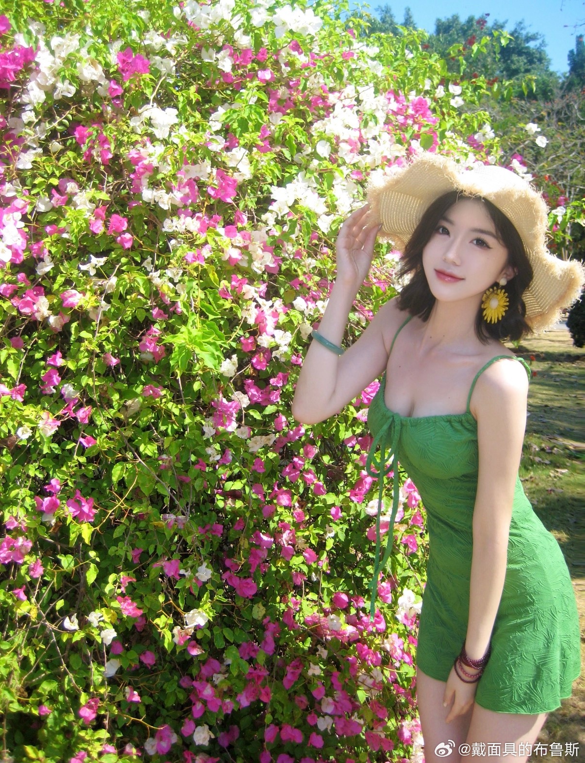 每天早起打卡正经又好看的小伙伴们早鸭 ，元宵节快乐～ 