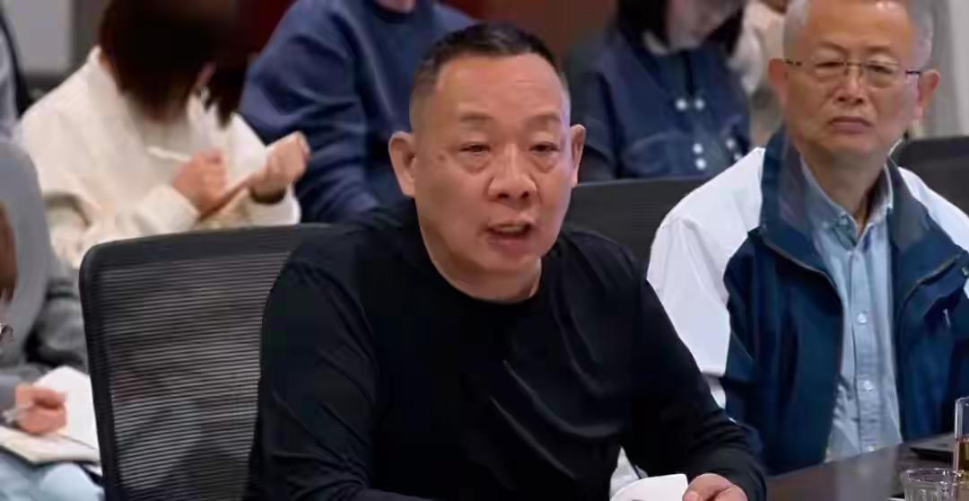 年赚上亿说关就关！胖东来：信仰和开心，比赚钱更重要
 
年销20亿、利润过亿，开