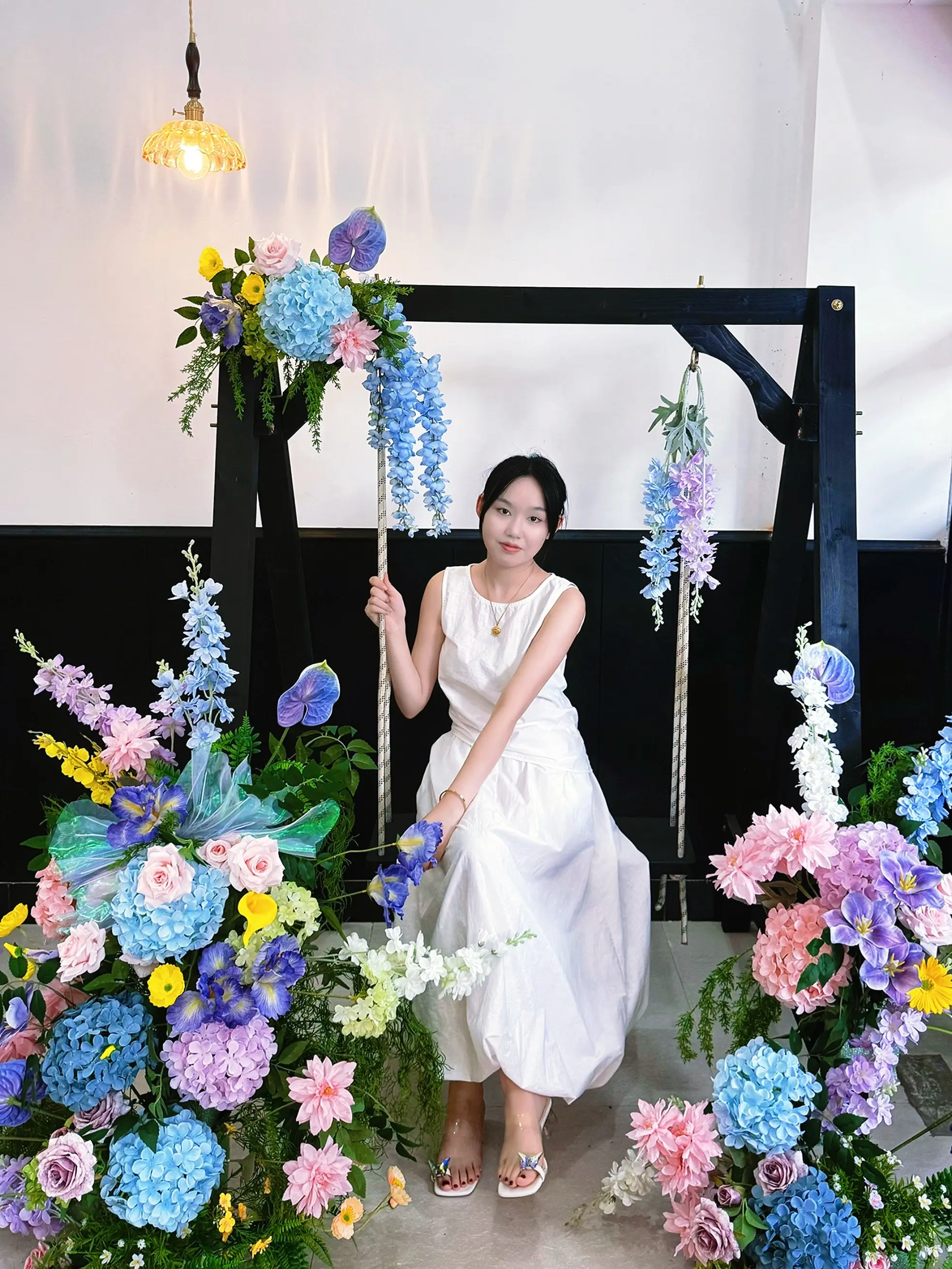 秋天已经来了 就不要再想夏天的事情了 该黄的都黄了 该凉的也凉了 努力...