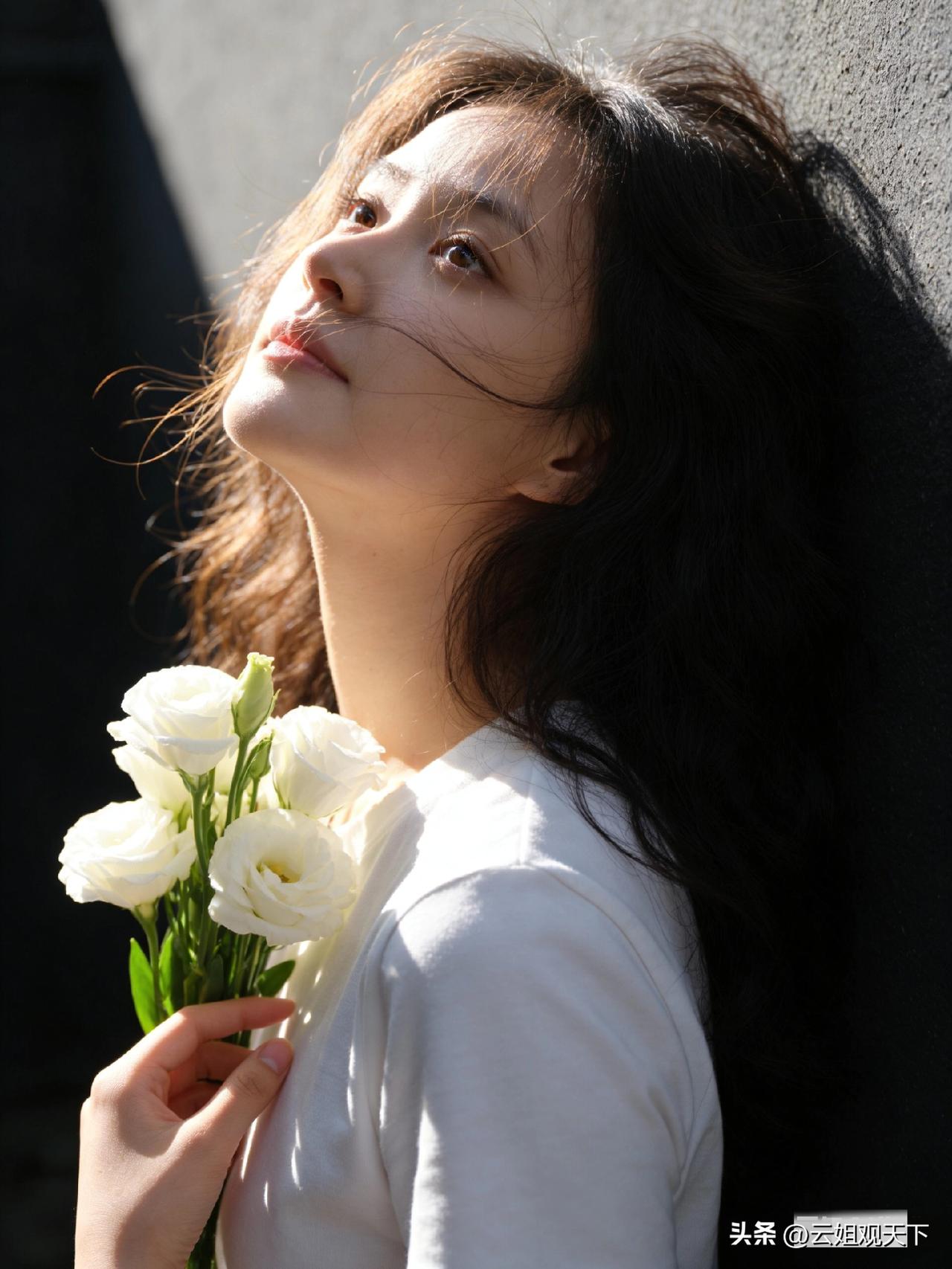 褪去光环，剩下的才是真心
 
人与人之间的缘分，常常被表象包裹。
颜值、身材、财