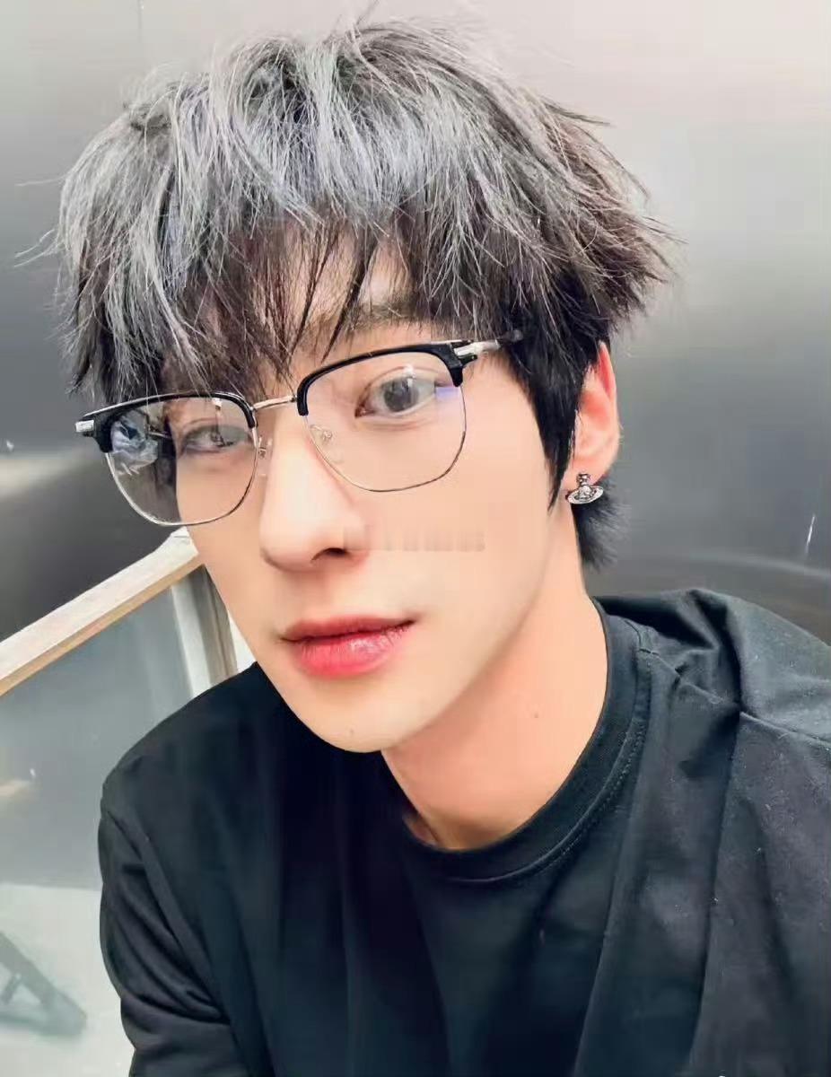 颜安锤娜丽莎上一秒知音下一秒静音你就宠ta吧 颜安和锤娜丽莎的互动真的越品越有味