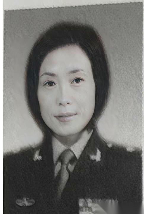 有个女人，叫刘丹红，从扶风一个叫章村的地方走出来的。
1986年，她从西安医科大