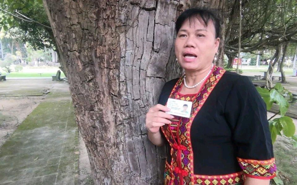 为了一棵200年的祖传古树，她这一奔波就是16年，7次诉讼还都被驳回。这背后得有