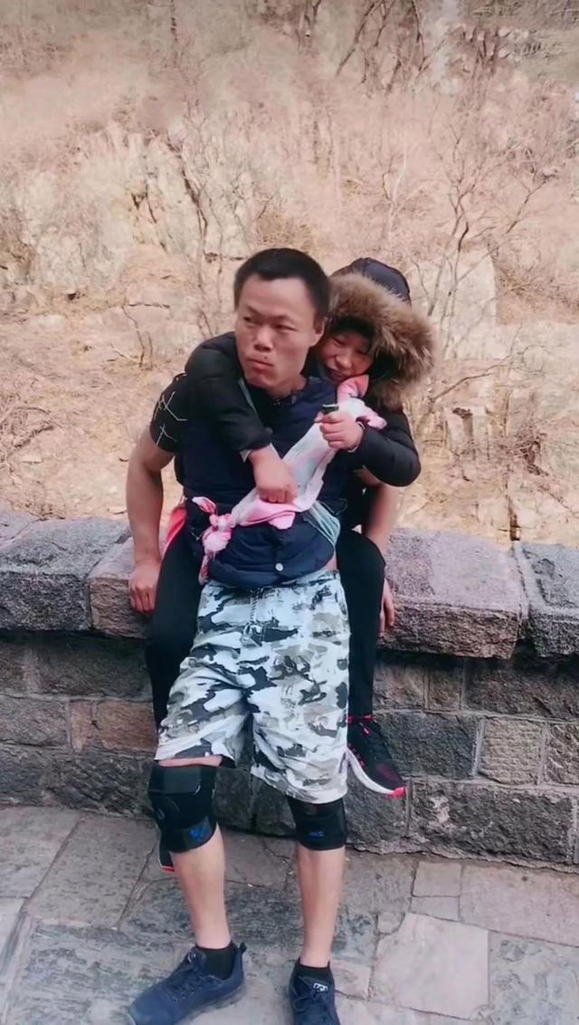 她为爱翻墙私奔摔成高位截瘫，终生无法行走。男友知道后，不惜与父母断绝关系，也要娶