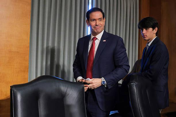 罕见！鲁比奥携小儿子亮相，出战参议院听证会

前天为国务院申请2027年度预算的
