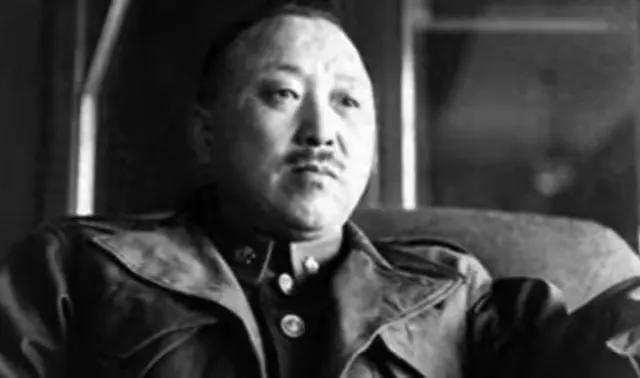 1949年开国大典之前，毛主席收到一封特殊的来信，署名是国民党高级将领卫立煌，他